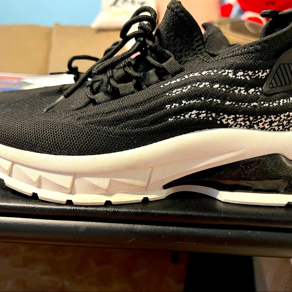 Running shoes